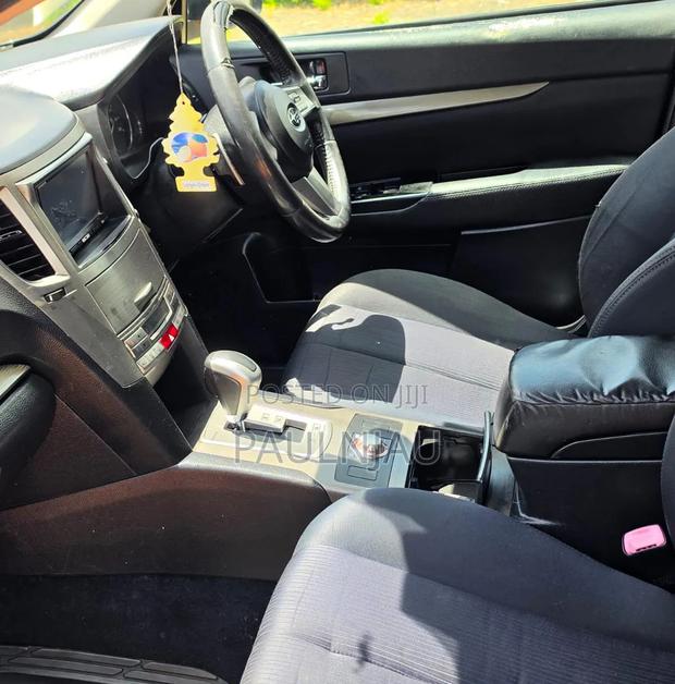Subaru Legacy 2012