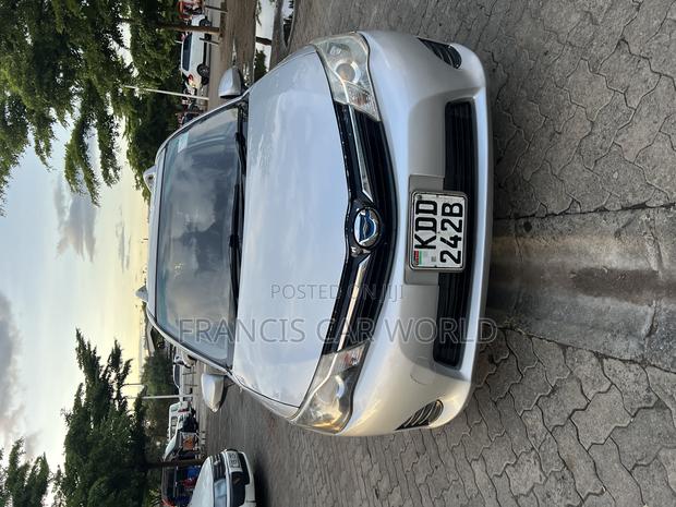 Toyota Corolla Fielder 2014 Silver