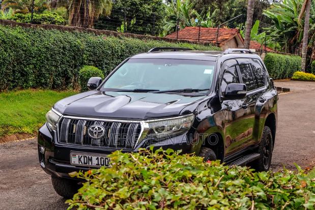 Toyota Land Cruiser Prado 3.0 TD 2010 Black