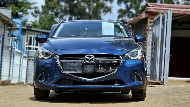 Mazda 2 2021 Blue
