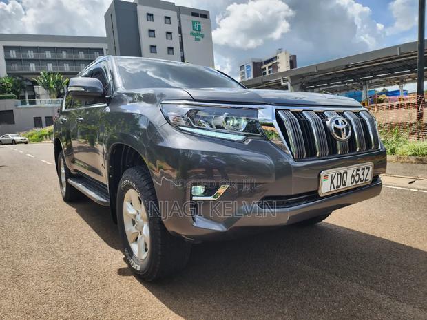 Toyota Land Cruiser Prado 3.0 D-4D 5dr 2009 Gray