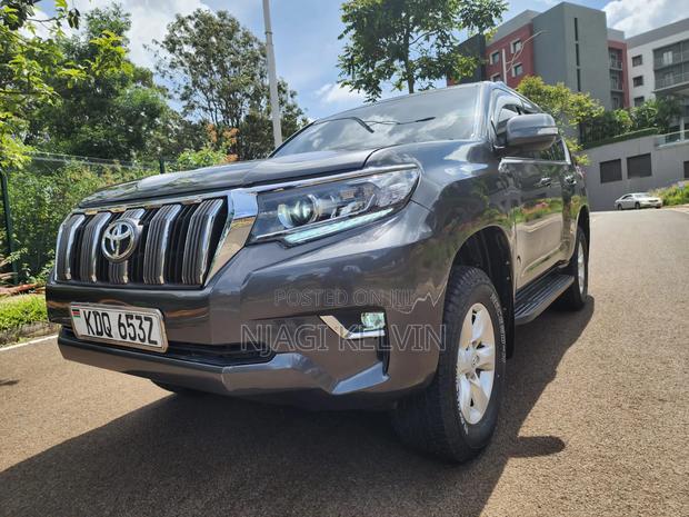 Toyota Land Cruiser Prado 3.0 D-4D 5dr 2009 Gray