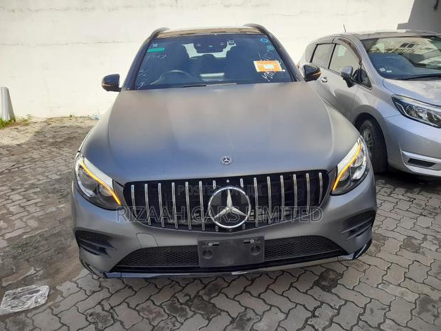 Mercedes-Benz GLC-Class 2019 Gray