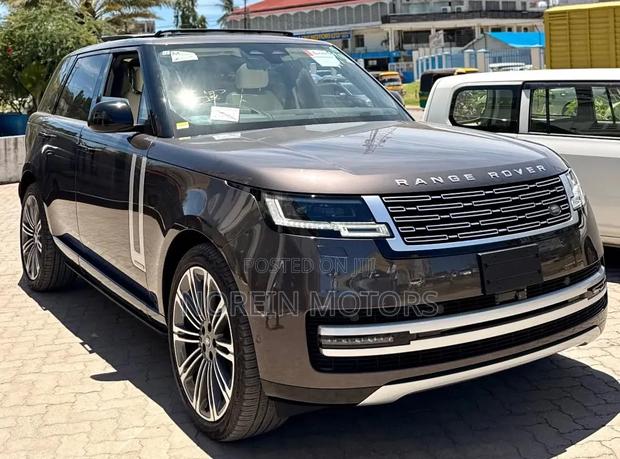 Land Rover Range Rover Vogue 2022 Burgundy
