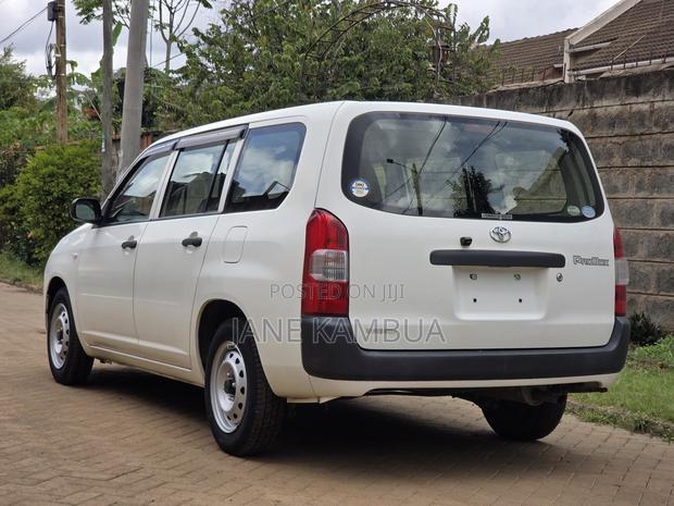 Toyota Probox 1.5 DX 2WD 2019 Pearl