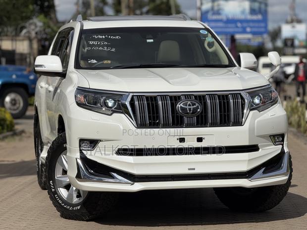 Toyota Land Cruiser Prado 2.7 2019 White