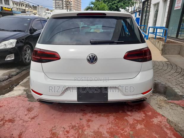 Volkswagen Golf 1.4T TSI FWD 2020 White