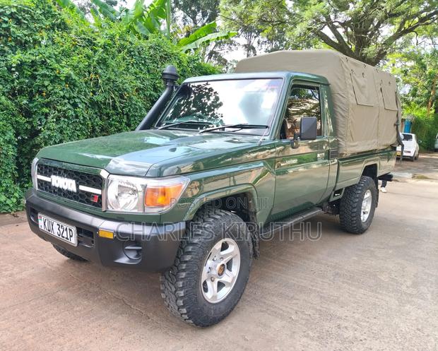 Toyota Land Cruiser 2018 Green
