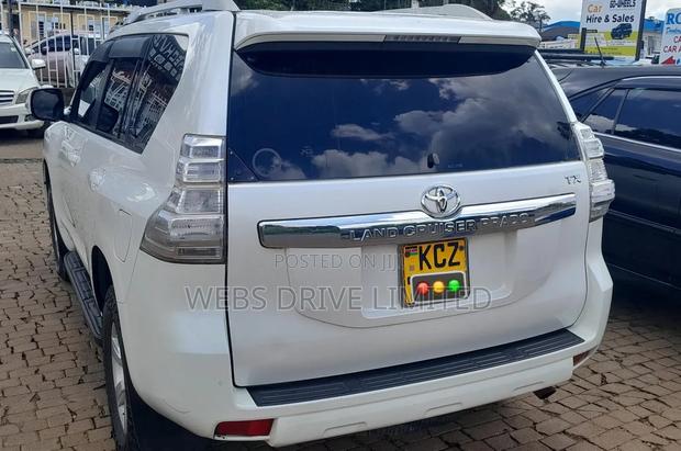 Toyota Land Cruiser Prado 2.7 VVT-i 2014 Pearl