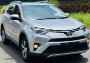 Toyota RAV4 2019 White for sale