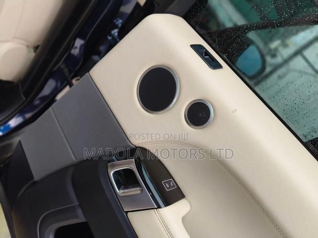 Land Rover Range Rover Sport HSE 4x4 (3.0L 6cyl 8A) 2016 Blue