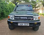 Toyota Land Cruiser 2017 Green for sale