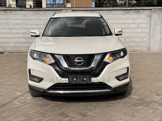 Nissan X-Trail 2.0 Petrol AWD 2018 White