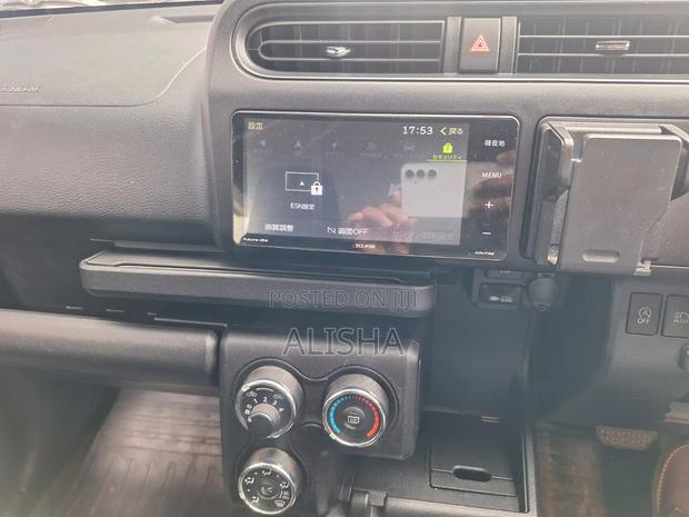 Toyota Probox 1.5 DX 2WD 2020 Silver