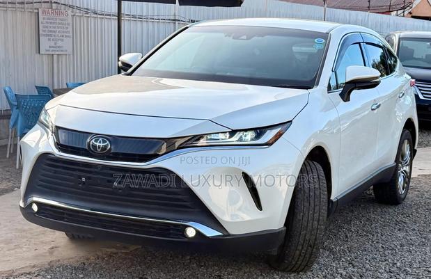 Toyota Harrier 2.0 2020 Pearl