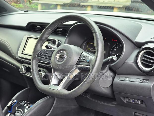 Nissan Kicks 2020 White