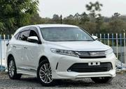 Toyota Harrier 2.0 2019 White for sale
