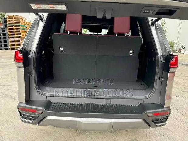 Lexus LX 500d 2025 Pearl