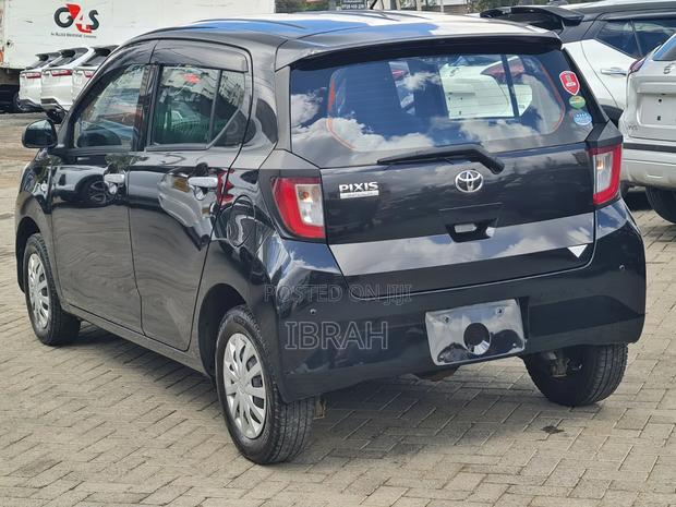 Daihatsu Mira 2019 Black