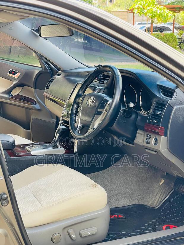 Toyota Mark X 2012 Silver