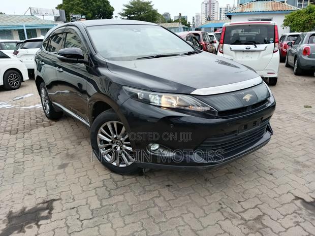 Toyota Harrier 2019 Black