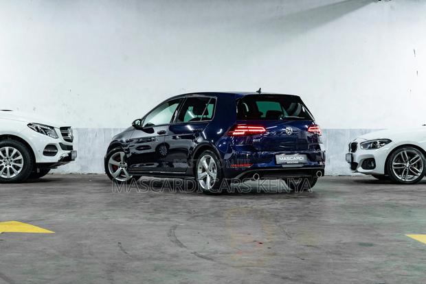 Volkswagen Golf GTI 2.0T S 2018 Blue