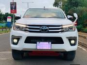 Toyota Hilux 2020 White for sale