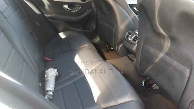 Mercedes-Benz C180 2017 Silver