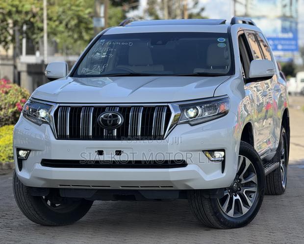 Toyota Land Cruiser Prado 2.7 2021 White