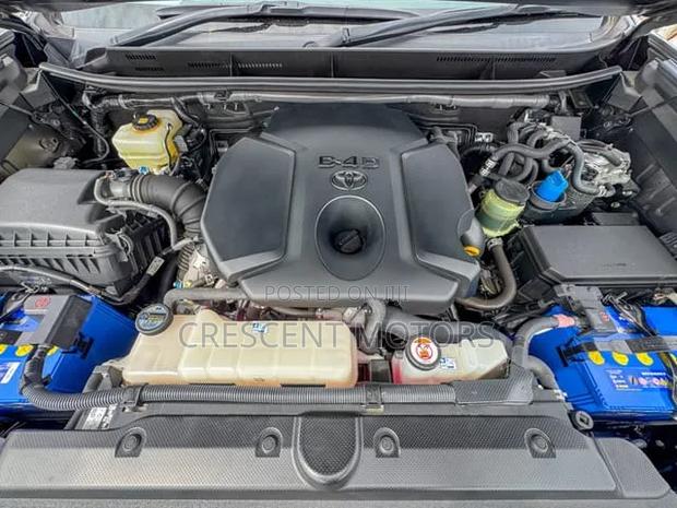 Toyota Land Cruiser Prado 2020 Gray