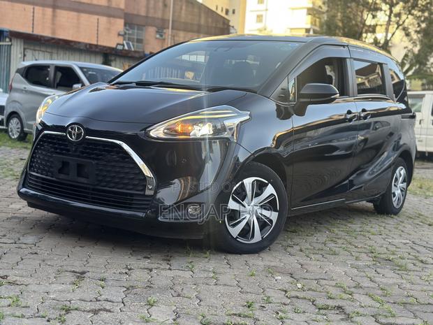 Toyota Sienta 1.5 FWD (6-seater) 2019 Black