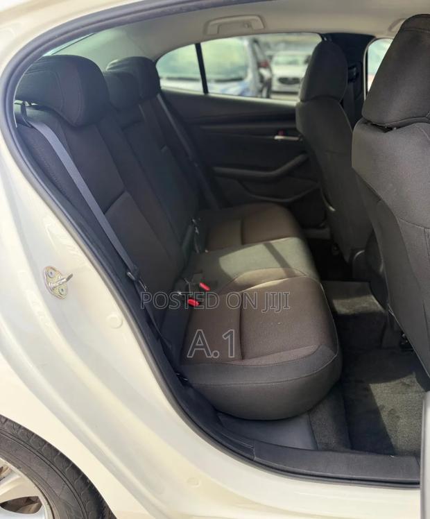 Mazda 3 2019 White