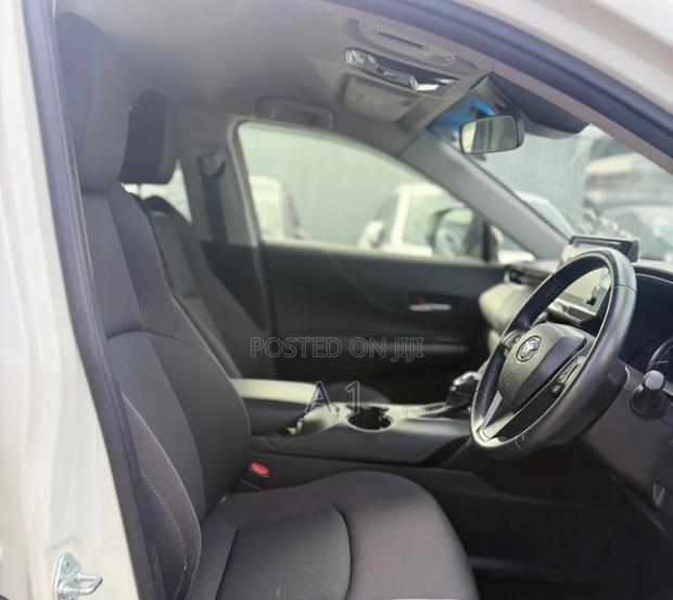 Toyota Harrier 2.0 2020 Pearl