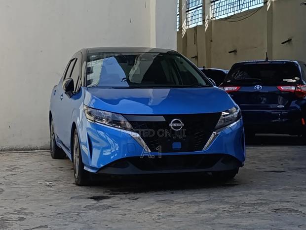 Nissan Note 1.2 Hybrid 2021 Blue