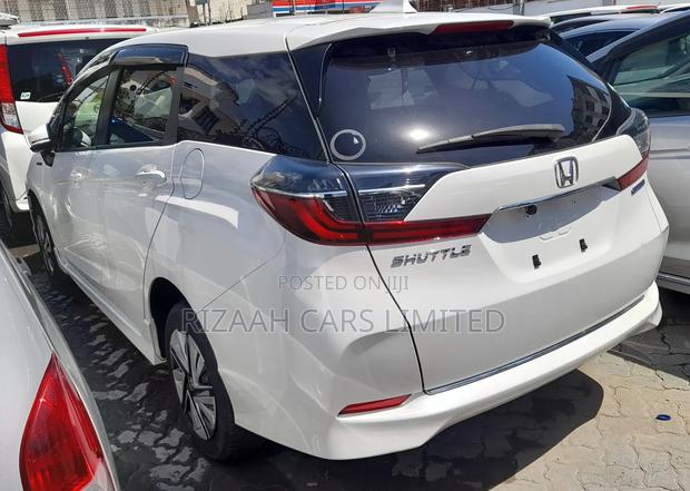 Honda Fit Shuttle 1.5 Hybrid 2WD 2020 White