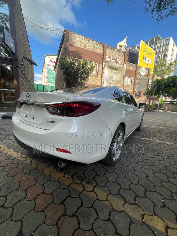 Mazda Atenza 2018 White