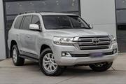 Toyota Land Cruiser 4.5 V8 TD 2019 Silver for sale
