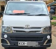 Toyota HiAce 2010 White for sale