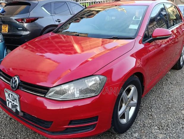 Volkswagen Golf 2014 Red