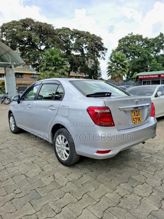 Toyota Axio 2019 Silver