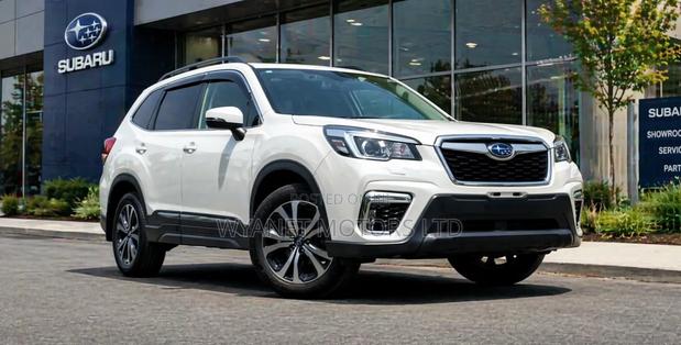 Subaru Forester Premium AWD 2019 White