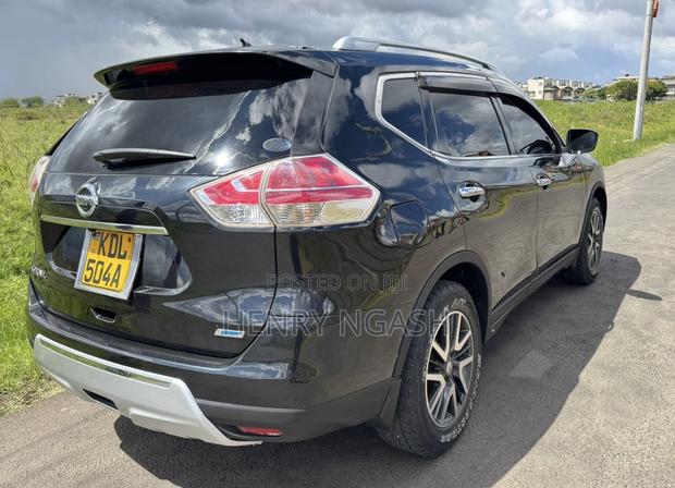 Nissan X-Trail 2014 Black