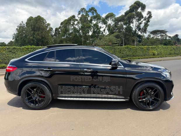 Mercedes-Benz GLE-Class 2016 Black