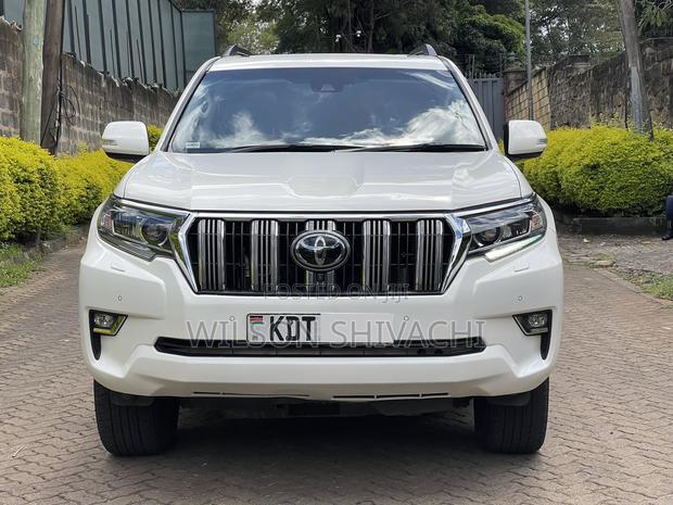 Toyota Land Cruiser Prado 2021 White