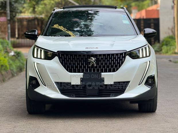 Peugeot 2008 2021 White