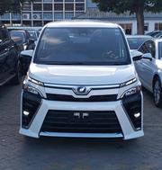Toyota Voxy 2019 White for sale