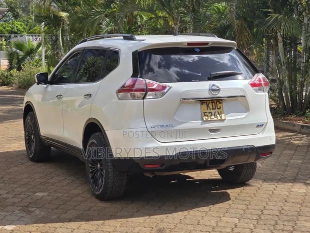 Nissan X-Trail 2014 White