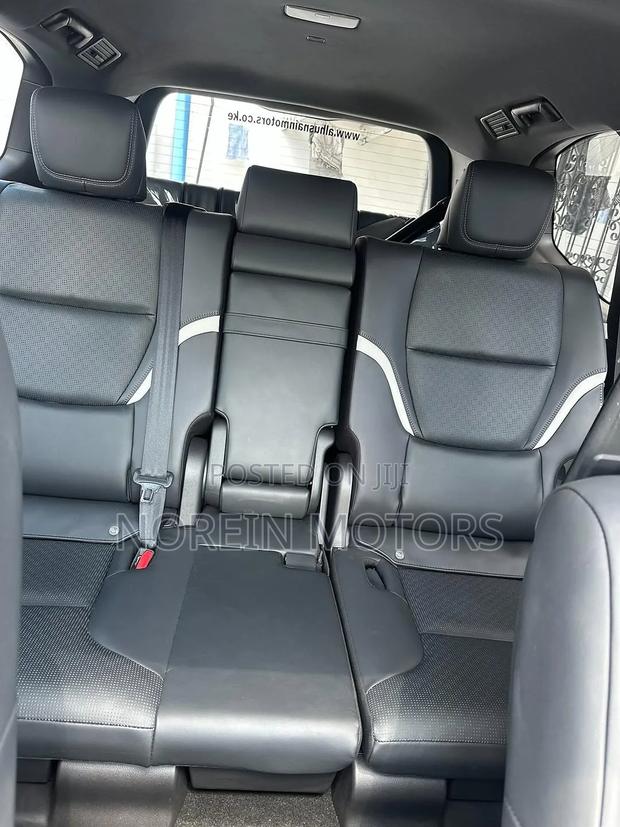 Toyota Land Cruiser LC300 2024 Matt Black