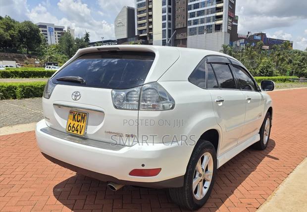 Toyota Harrier 2010 White