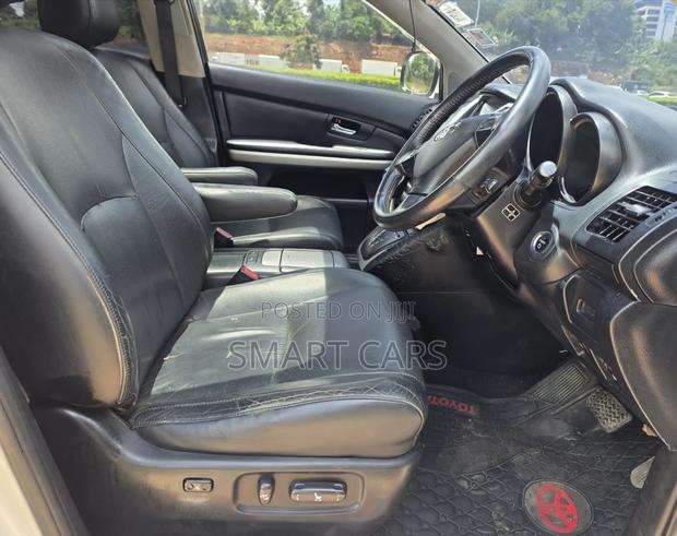 Toyota Harrier 2010 White